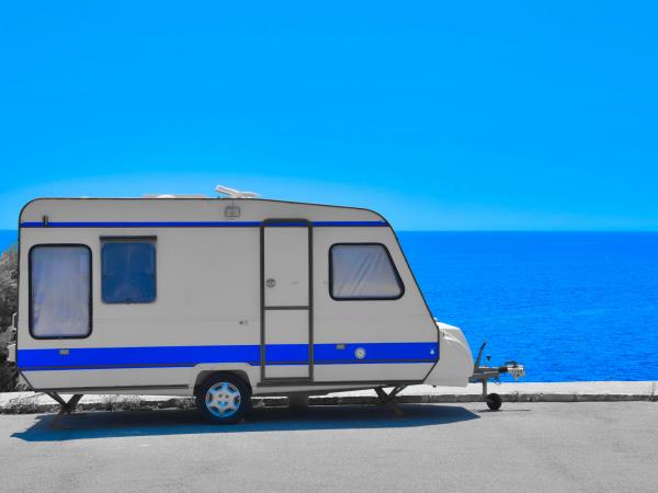Caravan aan zee