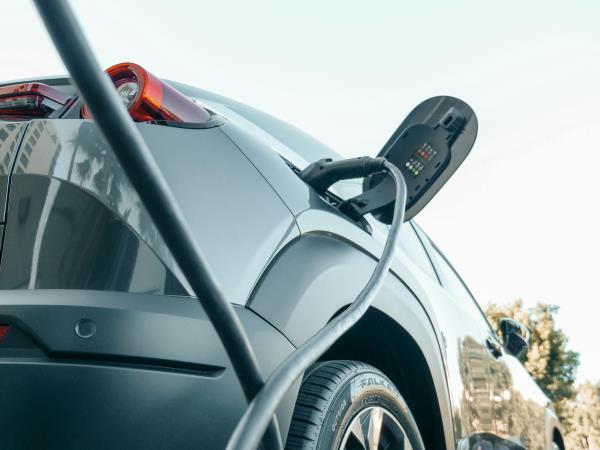 eleketrische auto laden